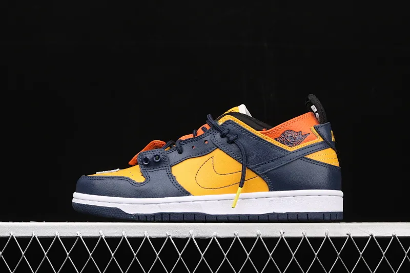 All Categories Nk SB Dunk Series Nk SB Dunk Low Low-top Sneakers Preview Version Nk SB Dunk Low Deconstructed Series Low-Stop Casual Sports Skateboard Shoes CI2692-400